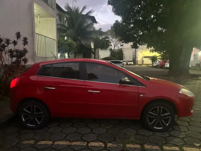 Fiat Bravo Essence Dualogic 1.8 Flex 16V 5P 2013