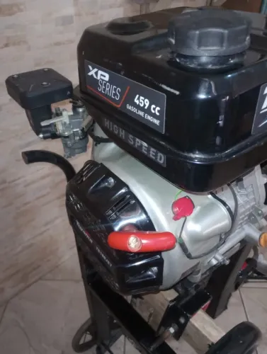 Motor Jet Toyama 18 hp