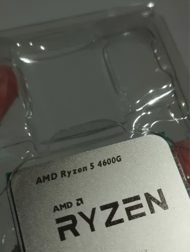 Vendo processador Ryzen 5 4600g seminovo