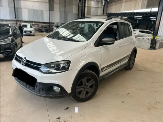Volkswagen Crossfox 1.6 MI Total Flex 8V 5P 2012