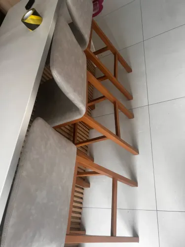 3 Banquetas de Jantar á venda