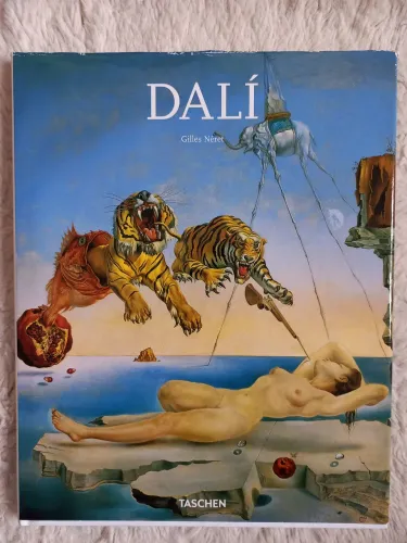 Livro Dalí Por Gilles Néret - Capa Dura