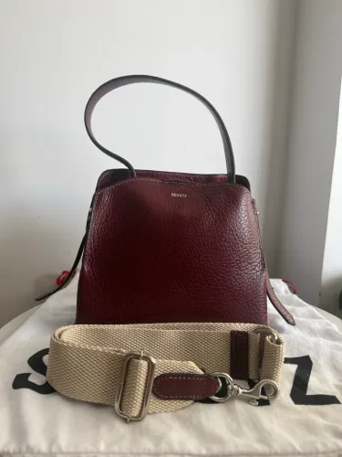 Bolsa Schutz Mini Tote Chiara Couro Floater Vinho - Nova!O