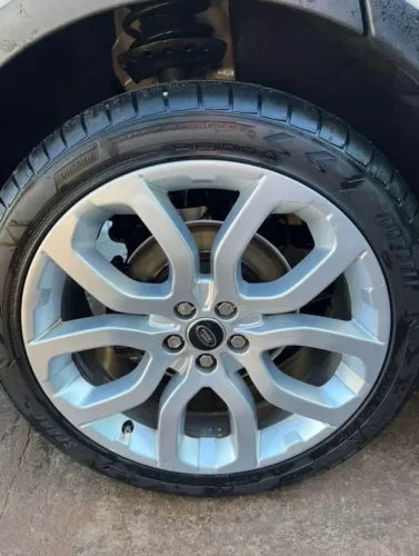 Roda da evoque aro 20
