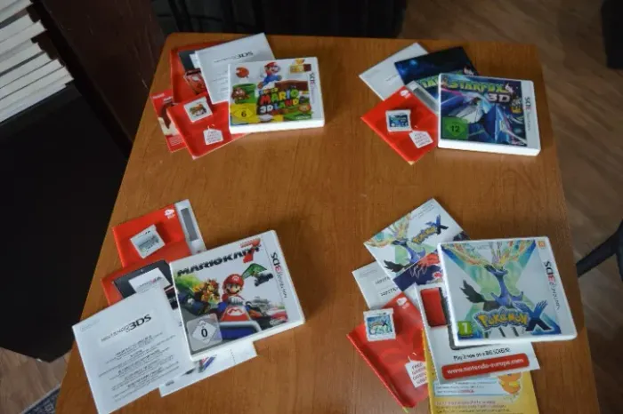 Pokémon X, StarFox 64 3D, Super Mario 3D Land e Mario Kart 7 - originais Nintendo 3DS