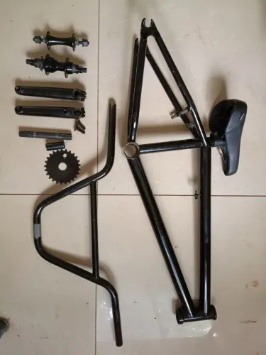 Peças bmx fiend em estado de novo
