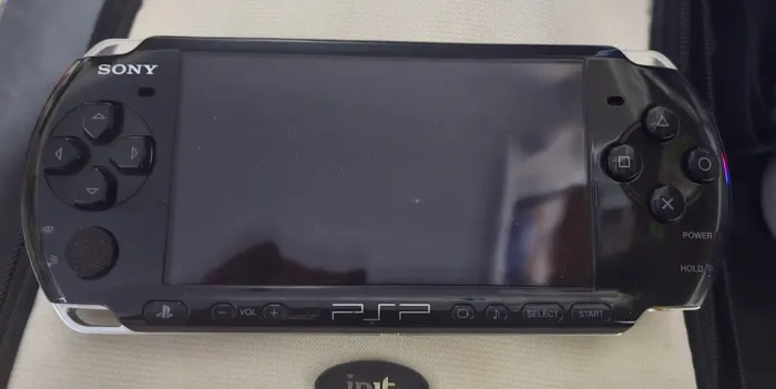 PSP 3001 - Impecável