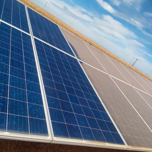 Limpeza de placa solar