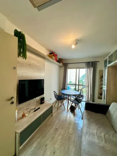 Apartamento de 1 Dormitório com Vaga na Aclimação | 47 m² no Condomínio Daniela