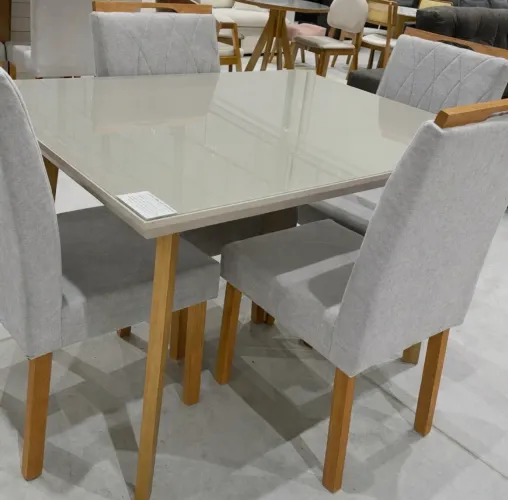 Mesa Robusta com Vidro 4 Cadeiras NOVO ENTREGA HOJE