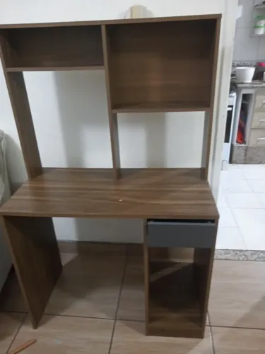 Escrovaninha ôtimo estado
