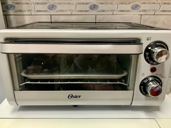 Forno Elétrico Oster Prata - Excelente Estado