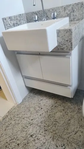Gabinetes para Banheiro
