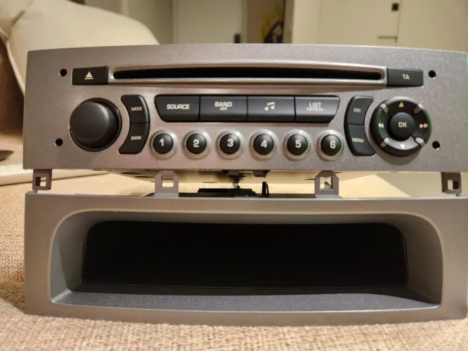 Rádio/ CD Player NOVO 308 ALLURE 2013