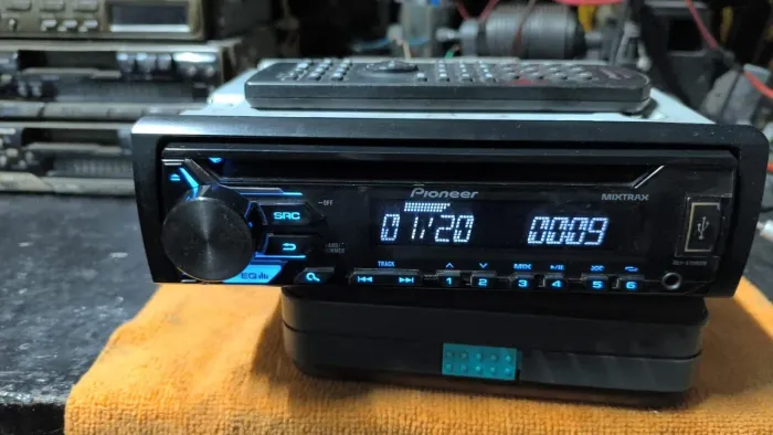 Rádio Pionner DEH_X1980UB