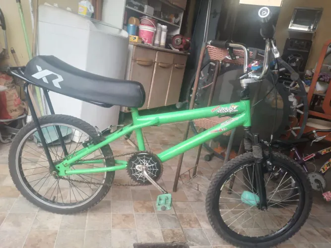bike aro 20 com suspençao, estilo montadinha, pneus novos, v brake de aluminio reforçado