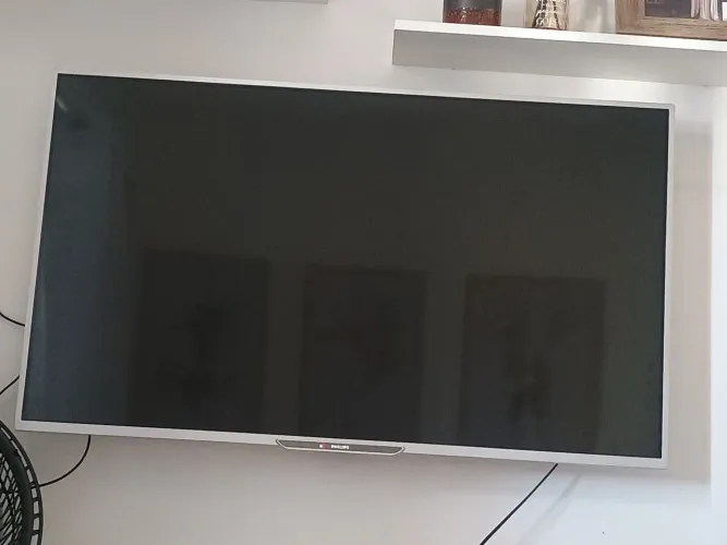 Tv Philips 40 polegadas com defeito