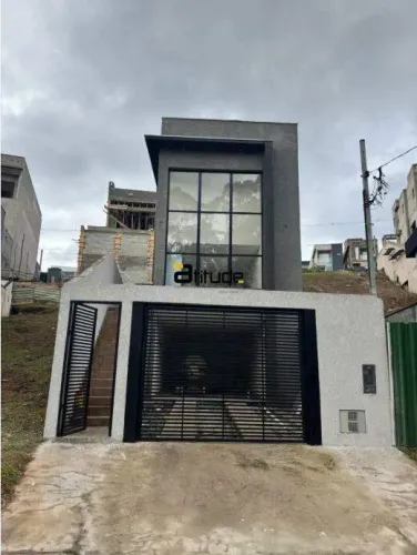 Casa nova à venda no Condomínio Nova Jaguari em Santana de Parnaíba | 3 quartos | Piscina 