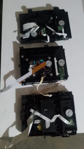 3 un. de Canhão Leitor DVD Player - usados