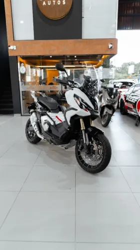 HONDA X-ADV 750cc 2024