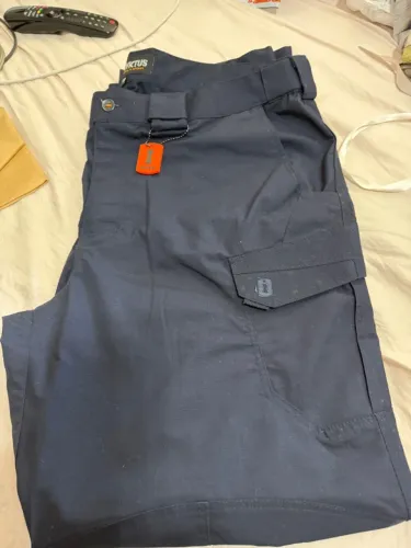 calça cargo invictus tamanho 50 nova
