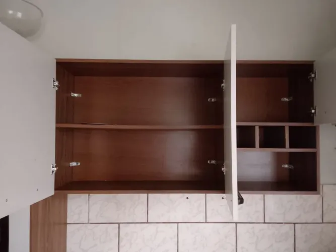 Vendo 2 armário de parede 300 reais retirada novo Israel 