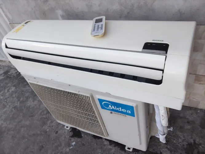Split Midea inverter 18.000