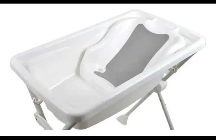 ? Banheira Infantil Burigotto Splash com Suporte