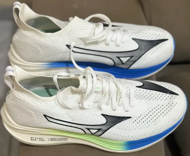 Tênis de Corrida Mizuno Neo Zen