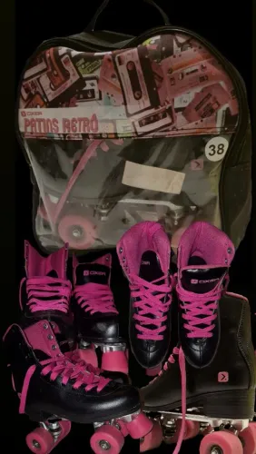 patins quad retrô oxer preto & rosa tamanho 38