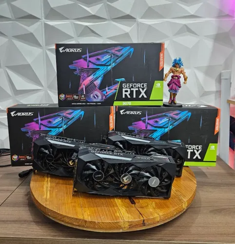 Placa de Vídeo GeForce RTX 3070 Aorus 8GB
