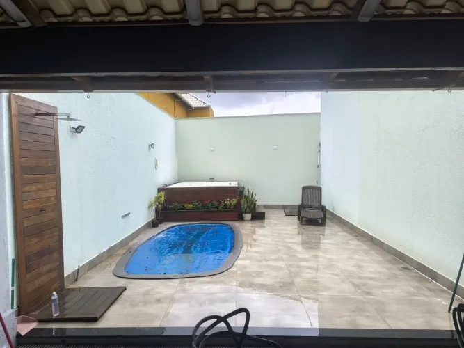 Vendo Casa Triplex com Piscina Aquecida + SPA - Contagem