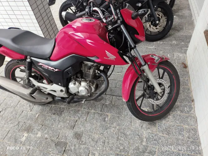 Vendo fan 160 vermelha