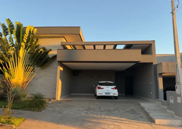Casa de condomínio para venda possui 151 metros quadrados com 3 quartos