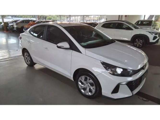 Hyundai HB20S Comfort Plus 1.0 Flex 12V Mec. 2024