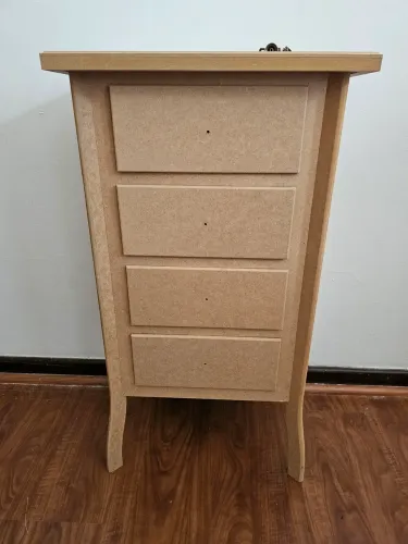 Móvel aparador mini cômoda em MDF sem uso