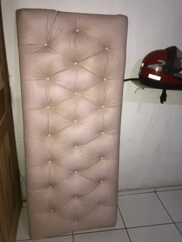 Vendo essa cabeceira de cama
