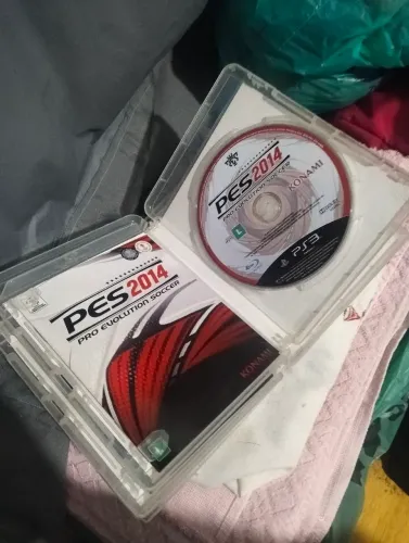 VENDO 3 JOGOS DE PS3 ORIGINAIS COM MANUAL