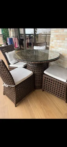 CONJUNTO VARANDA EM VIME COM 4 CADEIRAS.