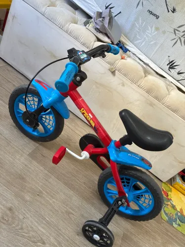 Bicicleta Homem Aranha 