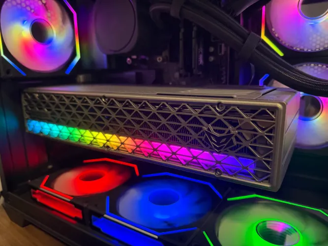 RX 9070 XT 16GB SAPPHIRE NITRO+