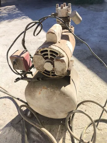 Compressor de ar funcionando!