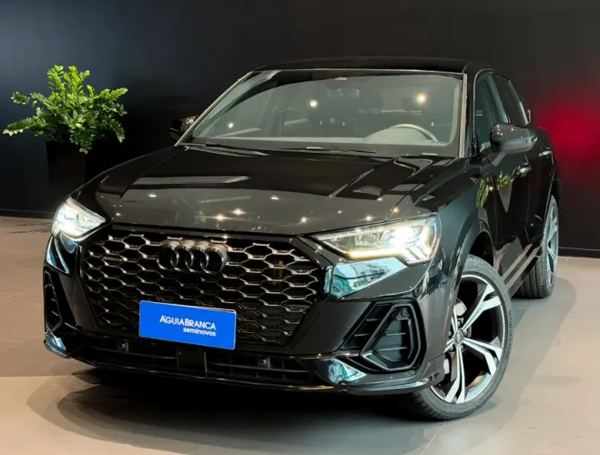 Audi Q3 SPB Perf.black Plus 2.0 TFSI Tip.quat 2025