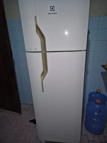 Geladeira Electrolux