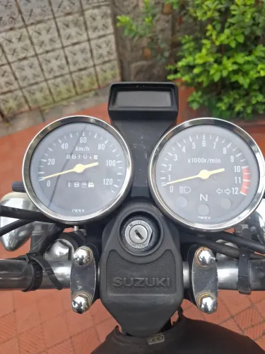 Intruder 125 - Raridade