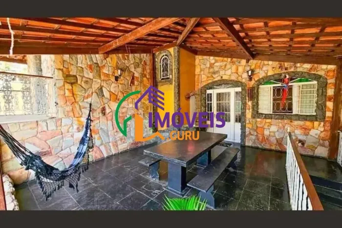 CASA TÉRREA - PARAÍSO - MG