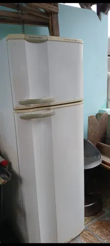 Geladeira Duplex só funciona o freezer 