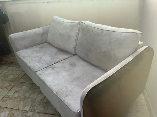 Sofá 2 lugares