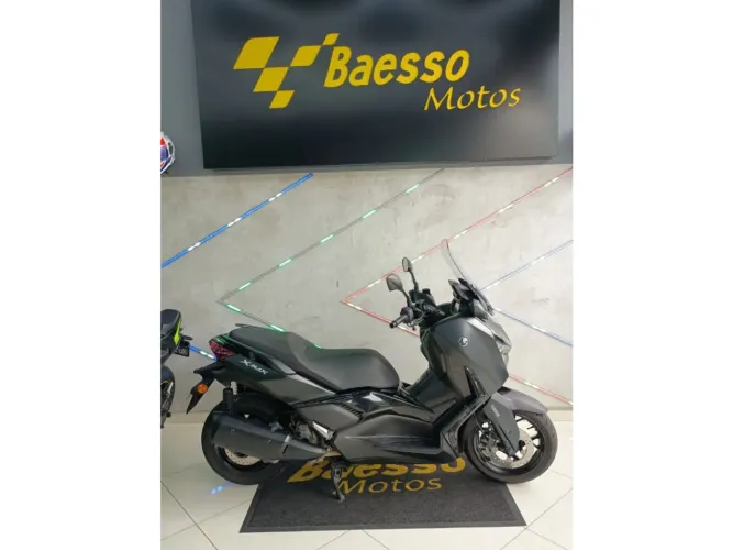 Yamaha Xmax 250 connected abs 2025