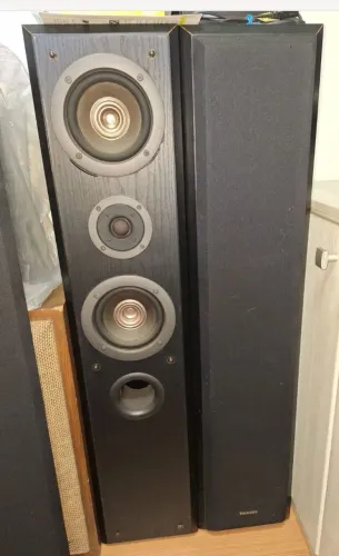 Caixas Technics SB-T200